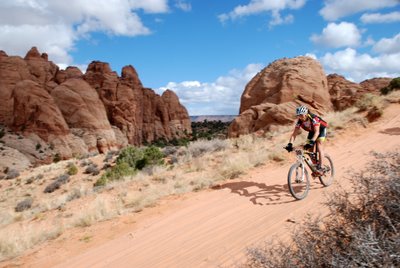 Roan Exelby on lap 16 at the 2008 24 Hours of Moab