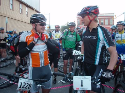 Dave Wiens and Floyd Landis at Leadville 100 MTB Start