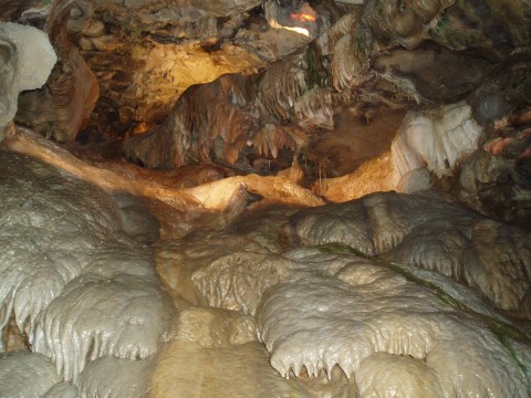 Howe Caverns